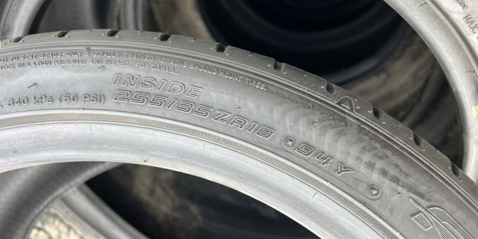 Falken Azenis FK-510 255/35 R18