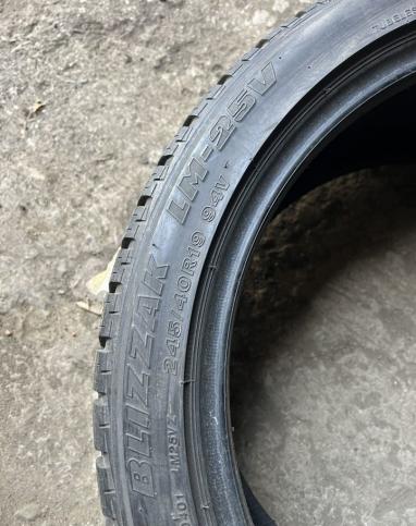 Bridgestone Blizzak LM-25 245/40 R19