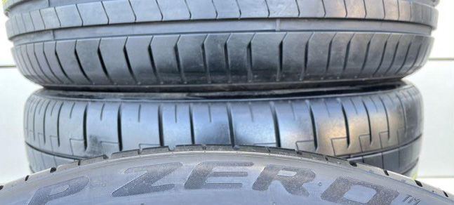 Pirelli P Zero PZ4 255/40 R21