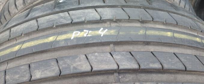 Pirelli P Zero PZ4 285/45 R20 Y