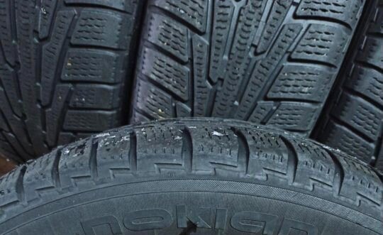 Nokian Tyres Hakkapeliitta R 215/65 R16