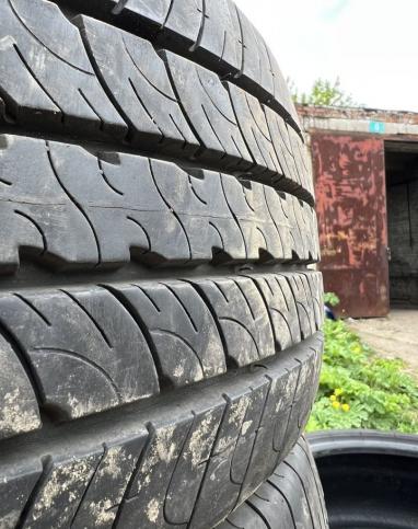 Goodyear Cargo Marathon 235/65 R16C