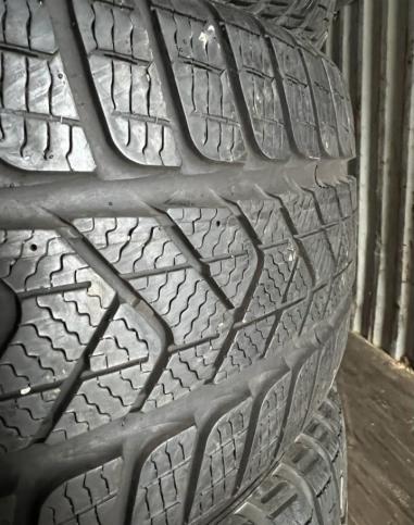 Pirelli Winter Sottozero 3 215/40 R17