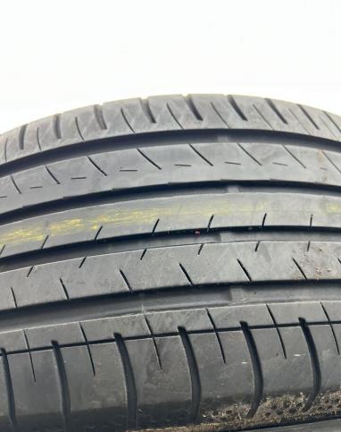 Yokohama BluEarth AE51 245/45 R18