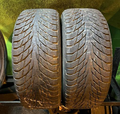 Nokian Tyres Hakkapeliitta R2 235/55 R17