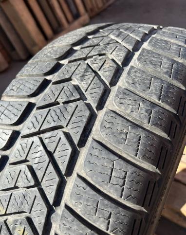 Pirelli Winter Sottozero 3 225/40 R18