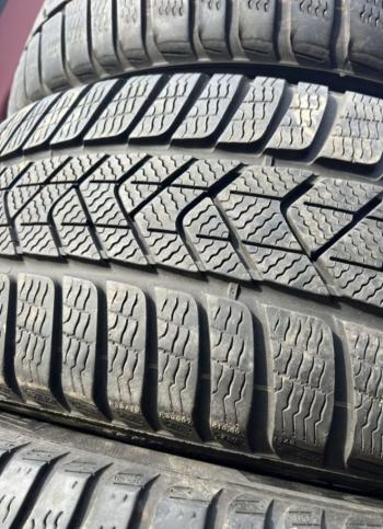 Pirelli Winter Sottozero 3 225/45 R18