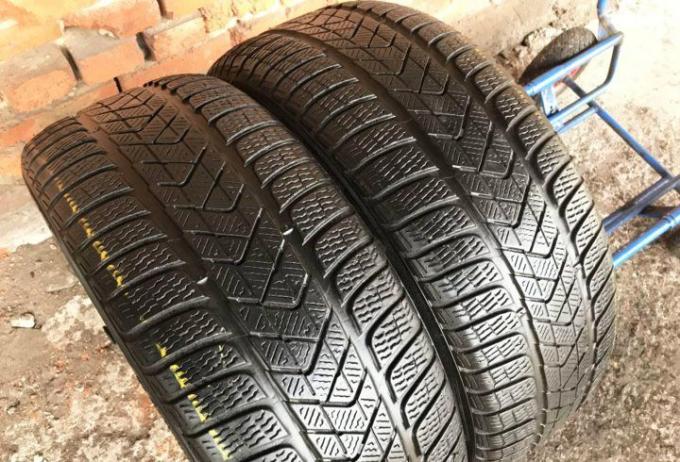 Pirelli Winter Sottozero 3 215/60 R16