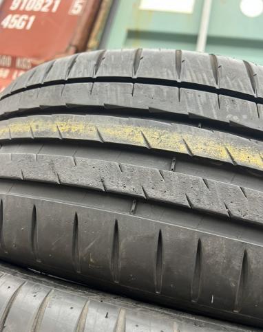 Michelin Pilot Sport 4 225/45 R18 и 245/40 R18