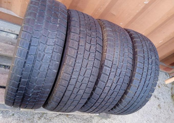 Dunlop Winter Maxx WM01 195/65 R15