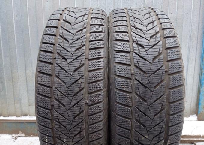 Vredestein Wintrac Xtreme S 215/60 R16