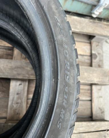 Pirelli Winter Sottozero 3 225/40 R19