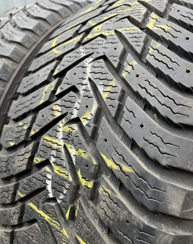 Nokian Tyres Hakkapeliitta 8 255/50 R19