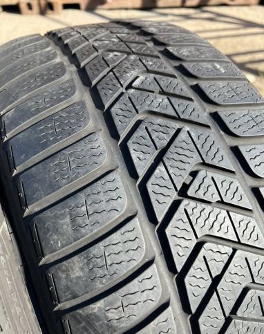 Pirelli Winter Sottozero 3 255/35 R19