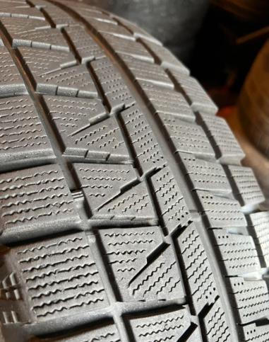 Bridgestone Ice Partner 2 215/65 R16