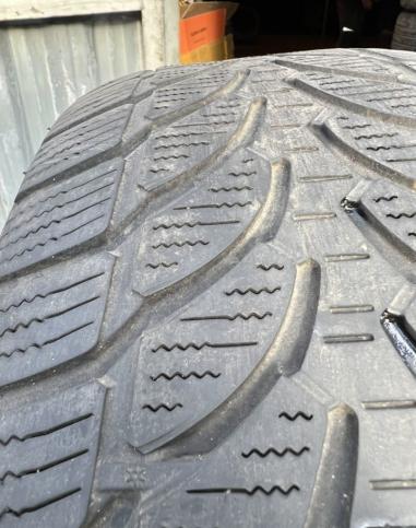 Bridgestone Blizzak LM-32 225/55 R17