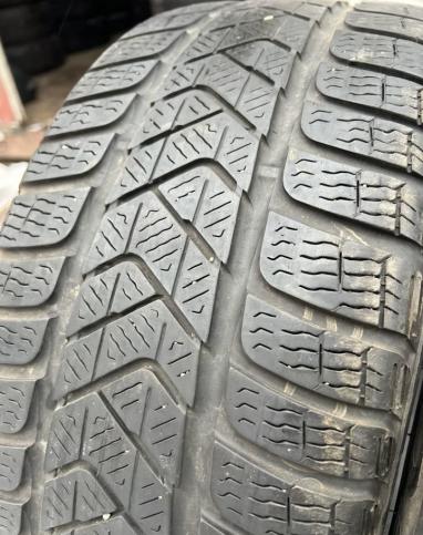 Pirelli Winter Sottozero 3 215/45 R16