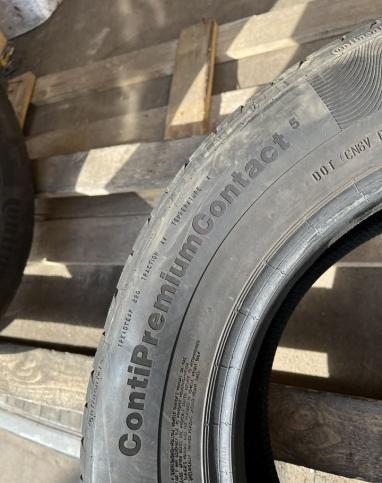 Continental ContiPremiumContact 5 215/65 R16