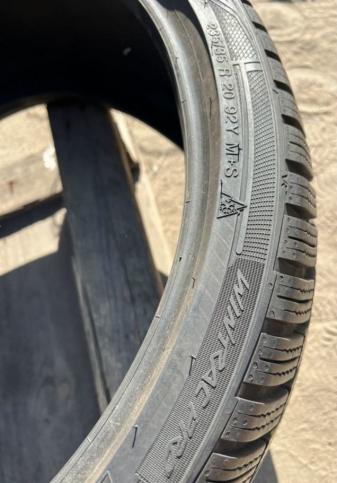 Vredestein Wintrac Pro 235/35 R20