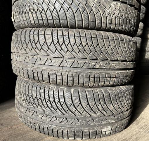 Michelin Pilot Alpin 4 225/55 R18