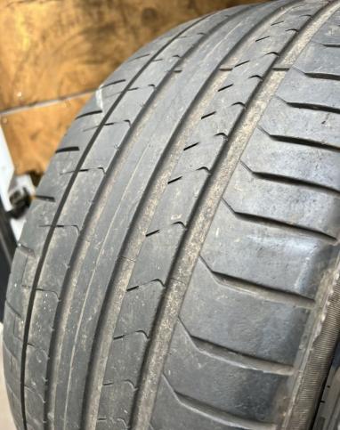 Pirelli P Zero PZ4 255/40 R20