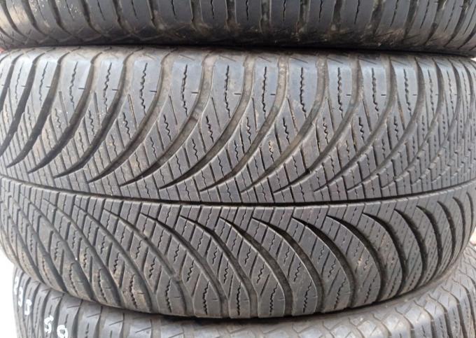 Goodyear Vector 4Seasons Gen-2 235/50 R18