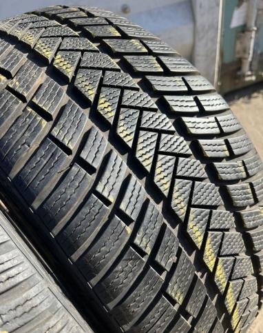 Vredestein Wintrac Pro 235/35 R20