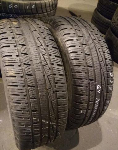 Goodyear UltraGrip Performance 225/60 R16