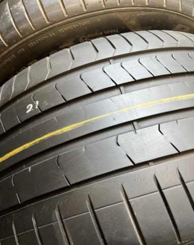 Pirelli P Zero PZ4 275/40 R20 и 315/35 R20