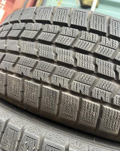 Goodyear Ice Navi 7 215/50 R17