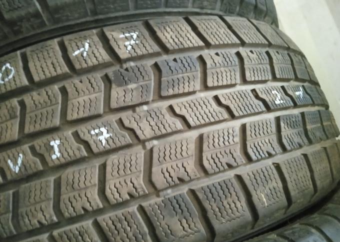 Goodyear Ice Navi 7 215/50 R17