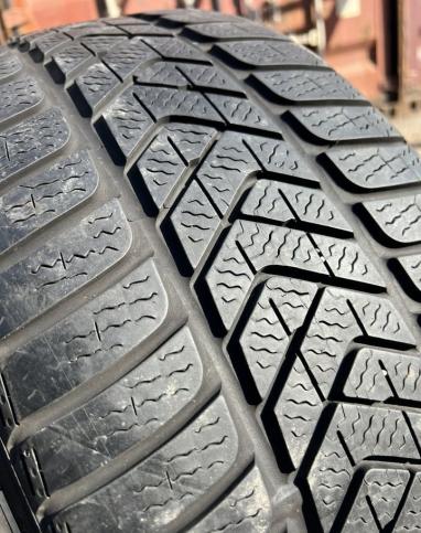 Pirelli Winter Sottozero 3 255/35 R19