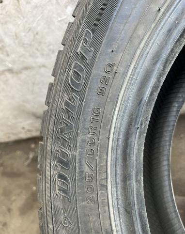 Dunlop Winter Maxx WM01 205/60 R16