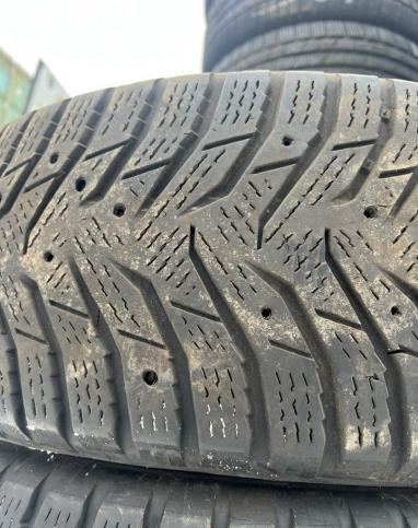 Kumho WinterCraft Ice WI31 215/55 R17