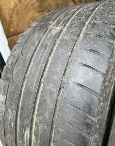 Dunlop SP Sport Maxx RT 245/35 R19 и 265/35 R19