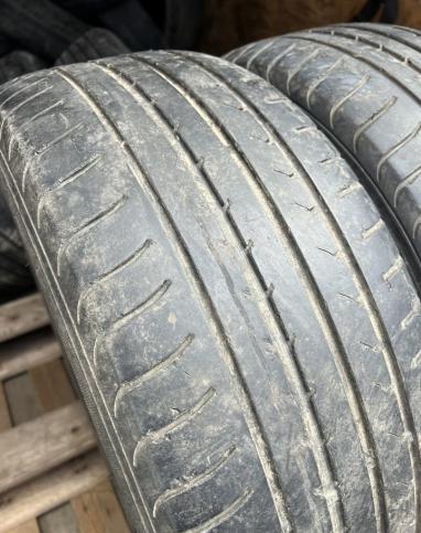 Goodyear EfficientGrip 215/50 R17