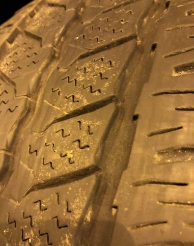 Continental VanContact Winter 235/65 R16C