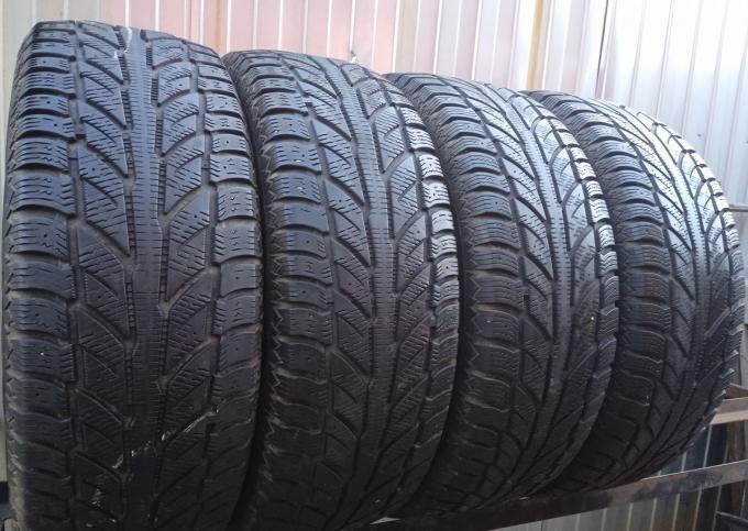 Cooper Weather-Master WSC 245/65 R17