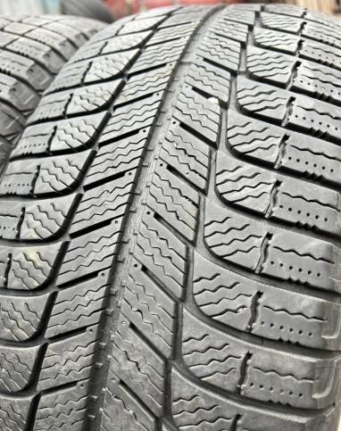 Michelin X-Ice 3 205/55 R16