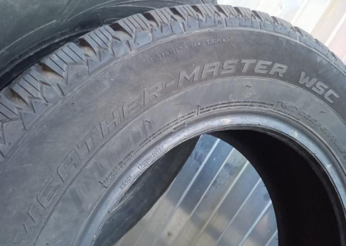 Cooper Weather-Master WSC 245/65 R17