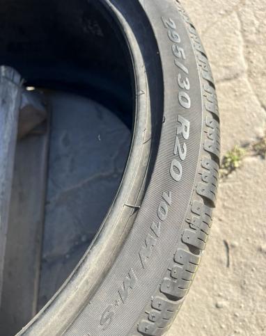 Pirelli Winter Sottozero 270 Serie II 295/30 R20