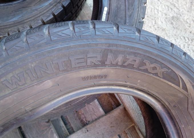 Dunlop Winter Maxx WM01 195/65 R15