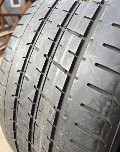 Pirelli P Zero 275/40 R19