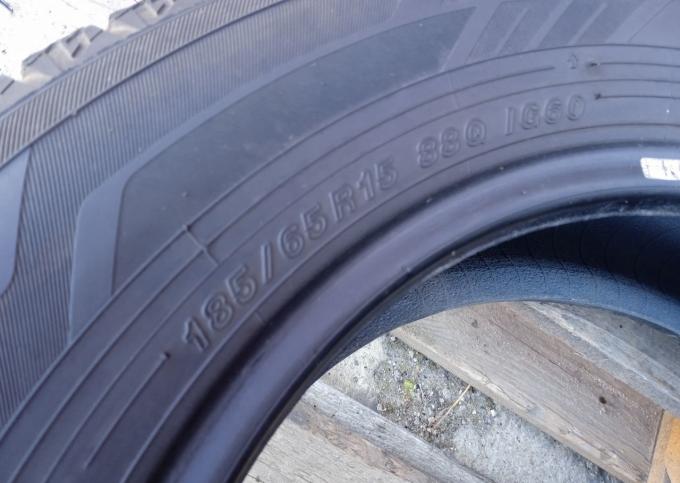 Yokohama Ice Guard IG60 185/65 R15