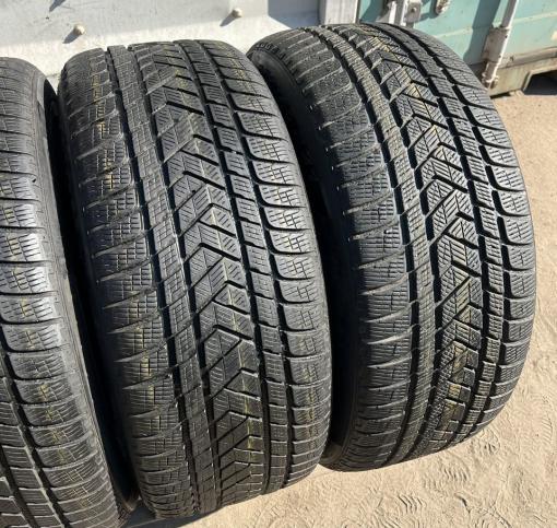 Pirelli Scorpion Winter 275/45 R21