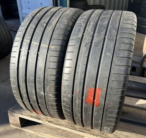 Pirelli P Zero PZ4 275/30 R20