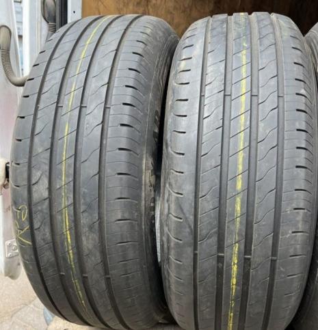 Goodyear EfficientGrip 2 SUV 275/60 R20