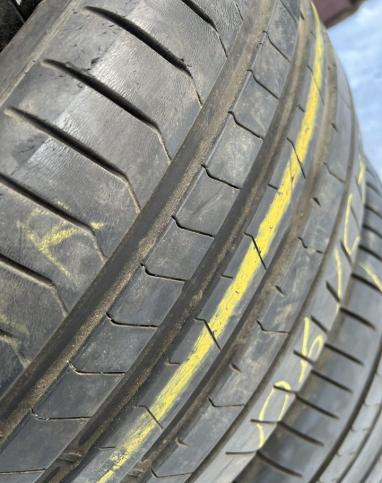 Pirelli P Zero PZ4 315/35 R21