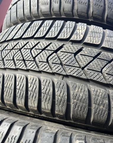 Pirelli Winter Sottozero 3 225/45 R18