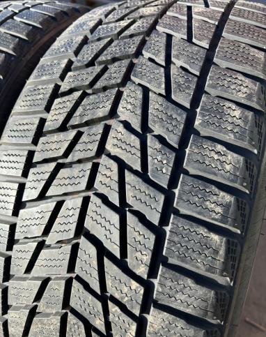 Bridgestone Blizzak LM-22 255/40 R19